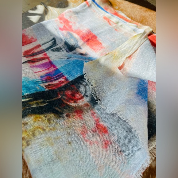 TILO Scarves Linen Summer Dreams. Sweet Vespa print 100% linen. Charming! - Picture 7 of 12